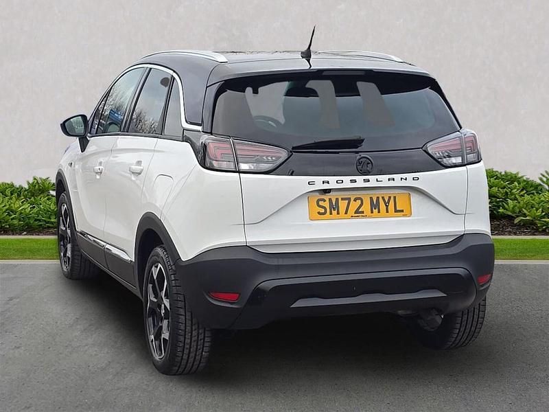 Used Vauxhall Crossland Ultimate 110 HP (80 kW) 2023 White SUV