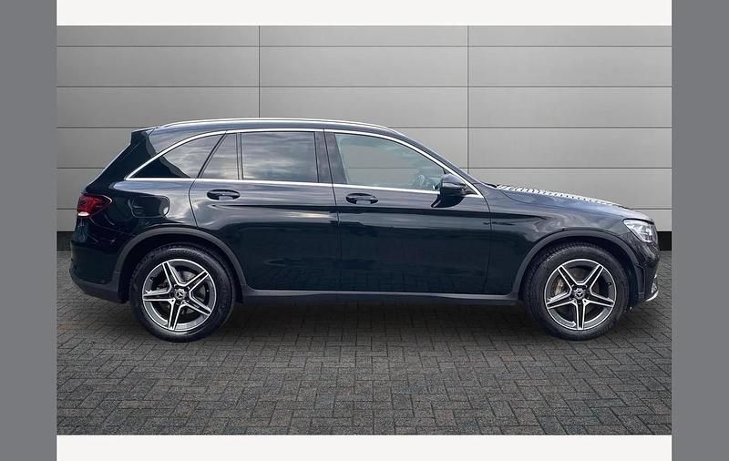 Used Mercedes GLC300 AMG line 254 HP (186 kW) 2020 Black SUV