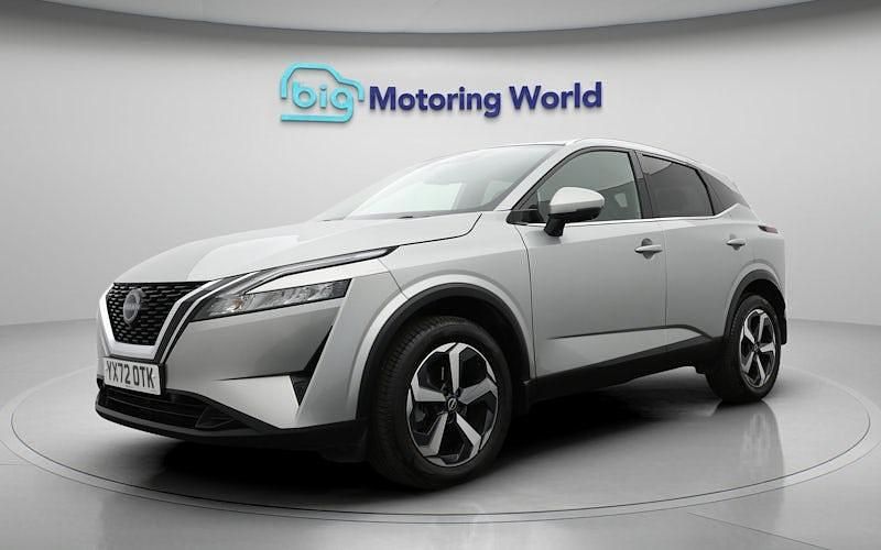 Used Nissan Qashqai N-Connecta 140 HP (102 kW) 2023 Silver SUV
