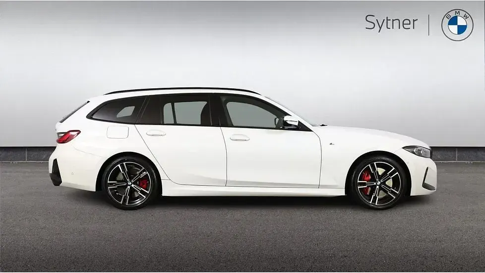 Used BMW 320 M Sport 181 HP (133 kW) 2025 White Estate