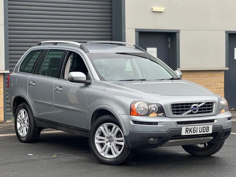 Silver Used 2011 Volvo XC90 SE SUV | £6,495 (Fair price) - Image 1/4