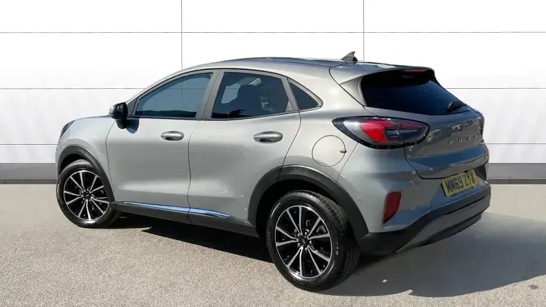 Begagnad Ford Puma Titanium 125 HK (91 kW) 2020 Silver SUV