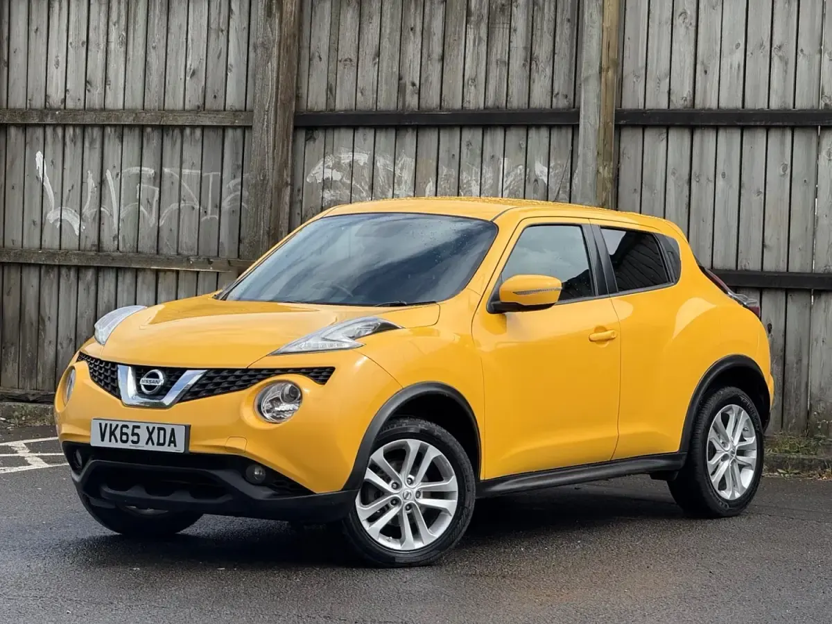 Gebraucht Nissan Juke Acenta Premium 2015 Gelb SUV