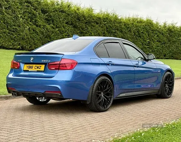 Used BMW 320 M Sport 2018 Blue Sedan