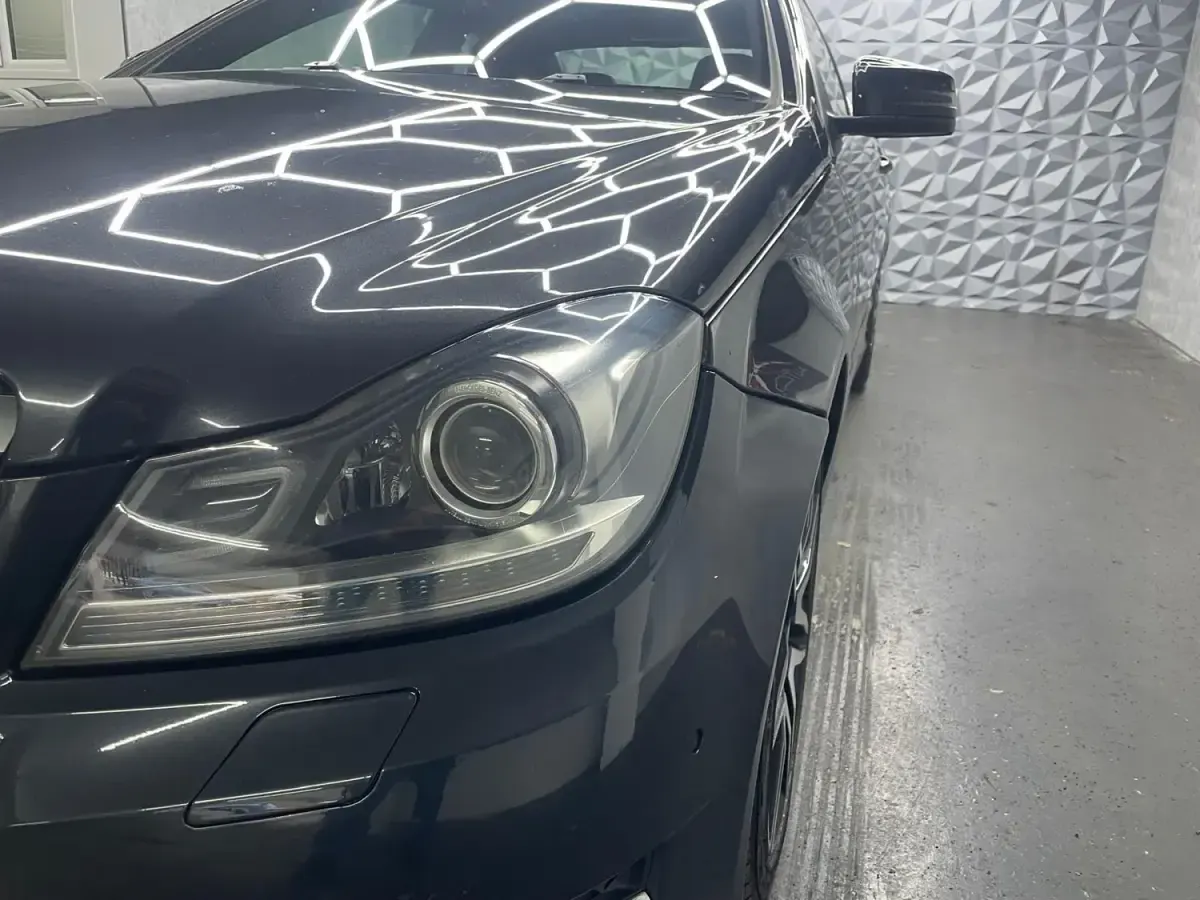 Begagnad Mercedes C250 AMG 2013 Svart Sportkupé