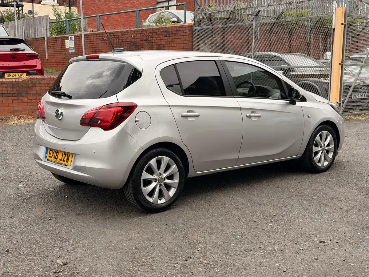 Used Vauxhall Corsa 90 HP (66 kW) 2018 Silver Hatchback