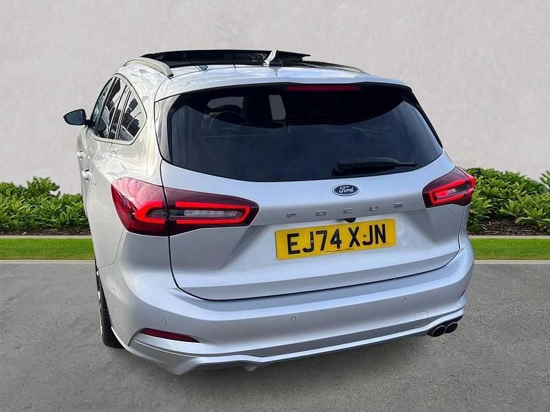 Used Ford Focus ST-Line X 155 HP (114 kW) 2024 Silver Estate