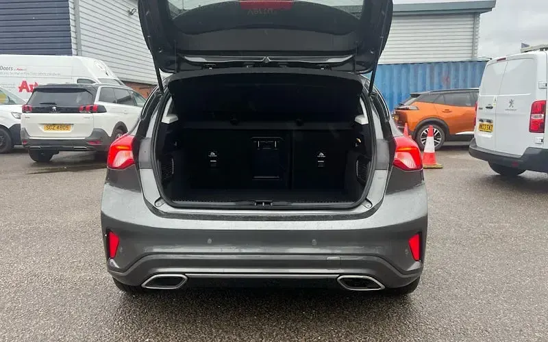 Used Ford Focus Vignale 125 HP (91 kW) 2020 Grey Hatchback