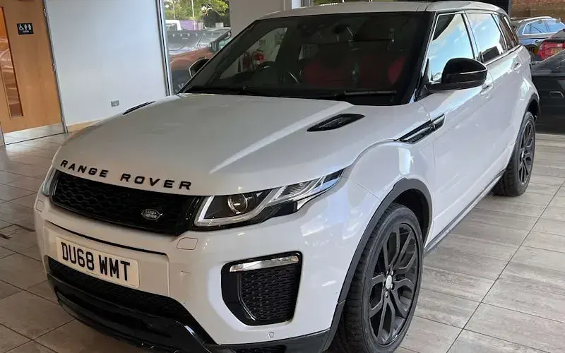 Used Land Rover Range Rover evoque HSE Dynamic 179 HP (131 kW) 2018 White SUV
