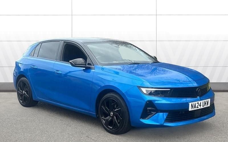 Used Vauxhall Astra 131 HP (96 kW) 2025 Hatchback