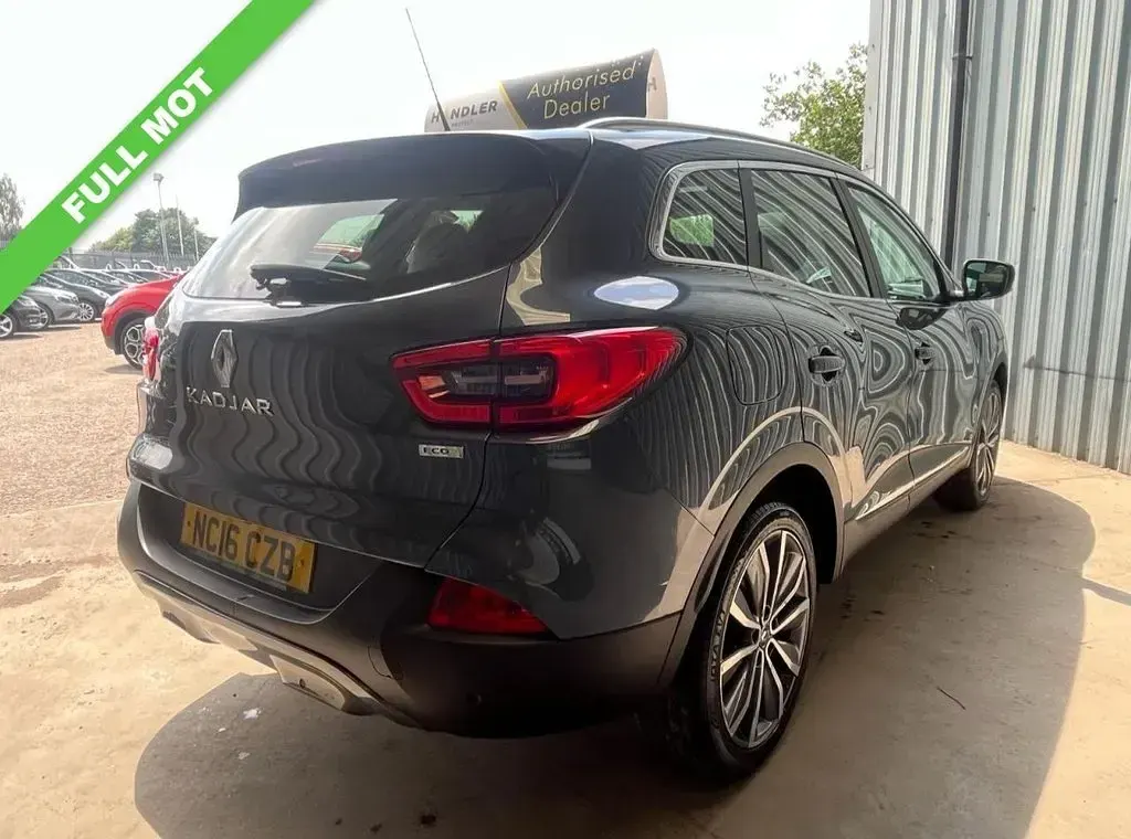 Used Renault Kadjar Signature 110 HP (80 kW) 2016 Grey SUV