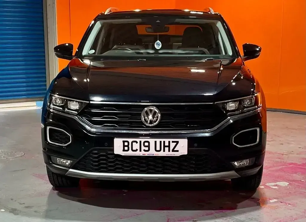 Used VW T-Roc SEL 150 HP (110 kW) 2019 Black SUV