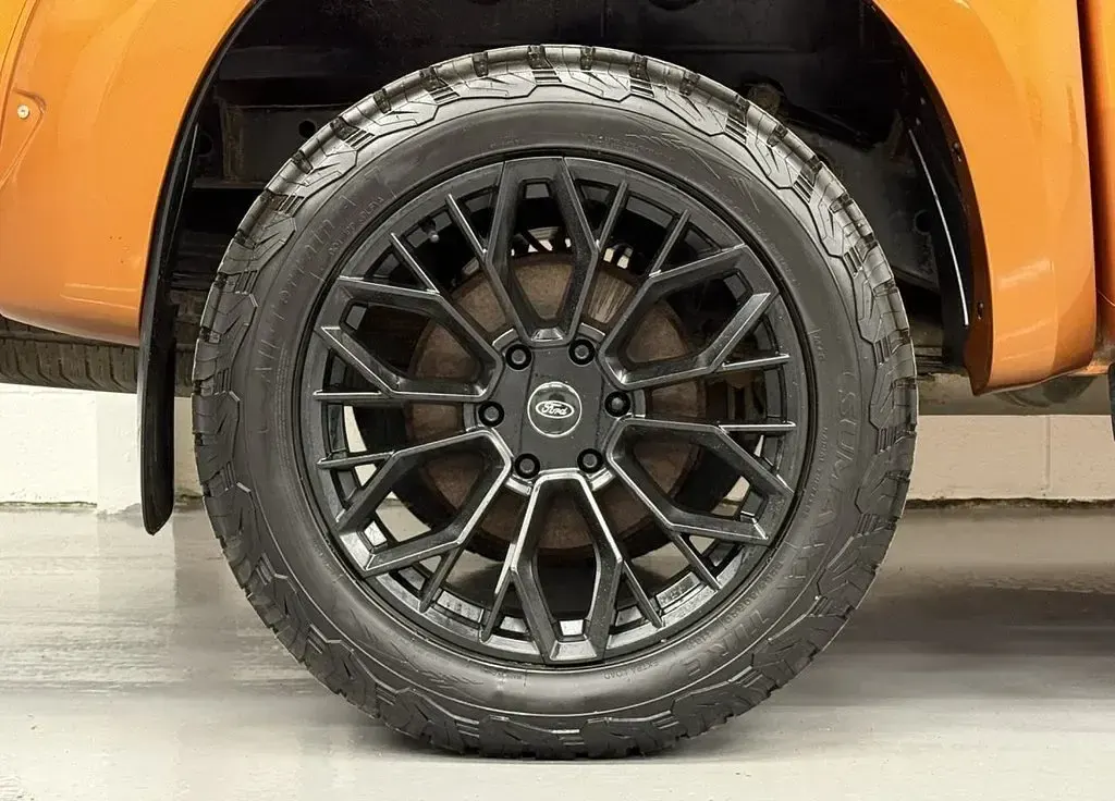 Used Ford Ranger Wildtrack 200 HP (147 kW) 2019 Orange Pickup