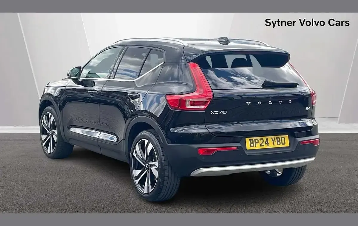 Usado Volvo XC40 Ultra 194 CV (142 kW) 2024 Negro SUV
