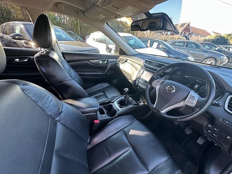 Used Nissan X-Trail Tekna 130 HP (95 kW) 2017 White SUV