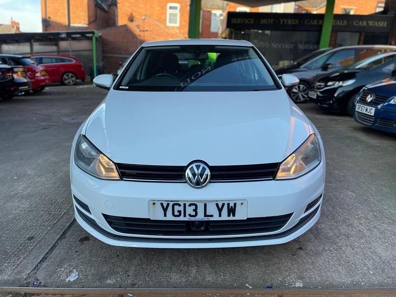Used VW Golf VII SE 2013 White Hatchback