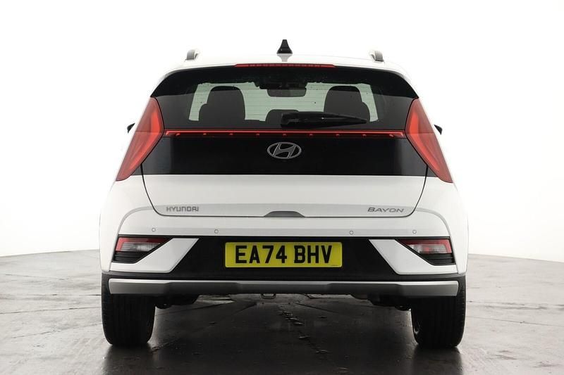 Used Hyundai Bayon Premium 2024 White SUV