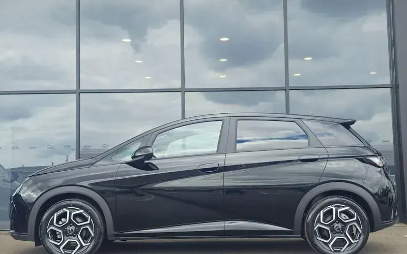 New BYD Dolphin Design 150 kW (204 HP) 2026 Obsidian black Hatchback