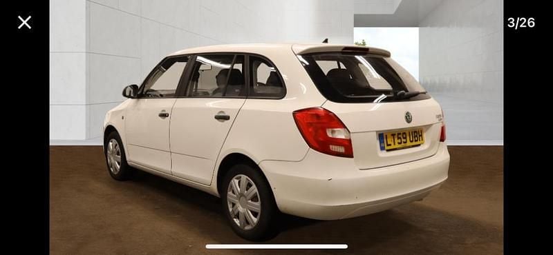 Used Skoda Fabia 2009 White Estate