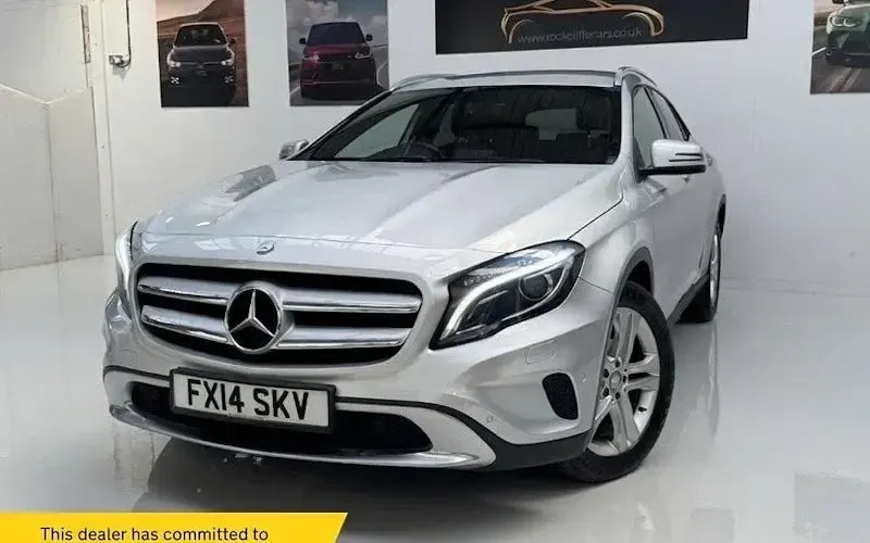 Usado Mercedes GLA200 SE 136 HP (100 kW) 2014 SUV