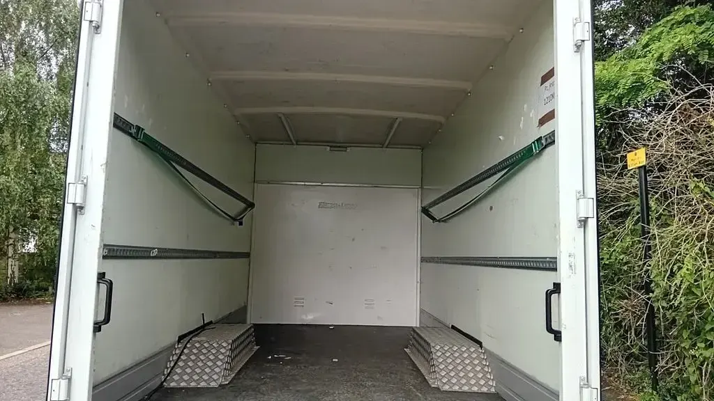 Used Maxus eDeliver 9 150 kW (204 HP) 2024 White Van