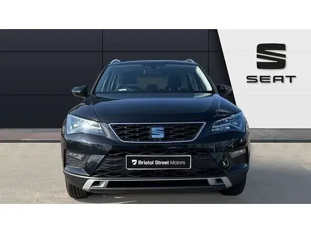 Usado Seat Ateca Ecomotive 116 CV (85 kW) 2019 Negro SUV