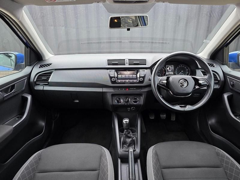 Used Skoda Fabia SE 60 HP (44 kW) 2021 Blue Hatchback