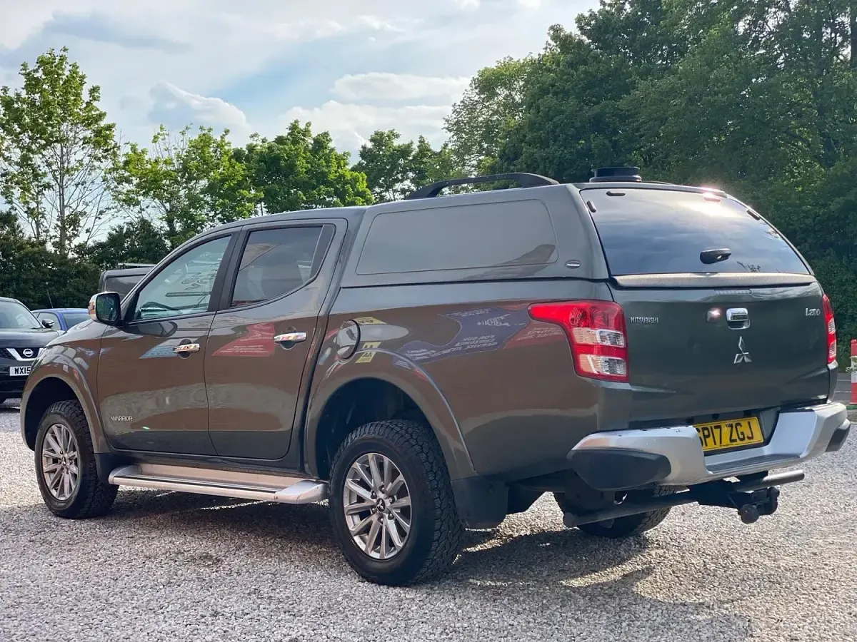 Used Mitsubishi L200 Warrior 2017 Green Pickup
