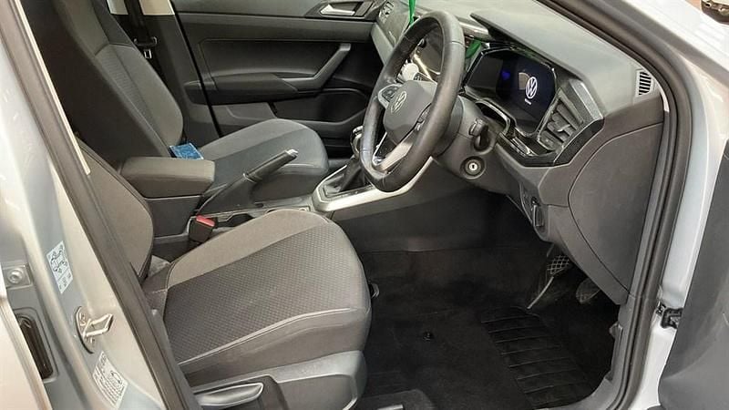 Used VW Taigo Life 110 HP (80 kW) 2024 Silver SUV