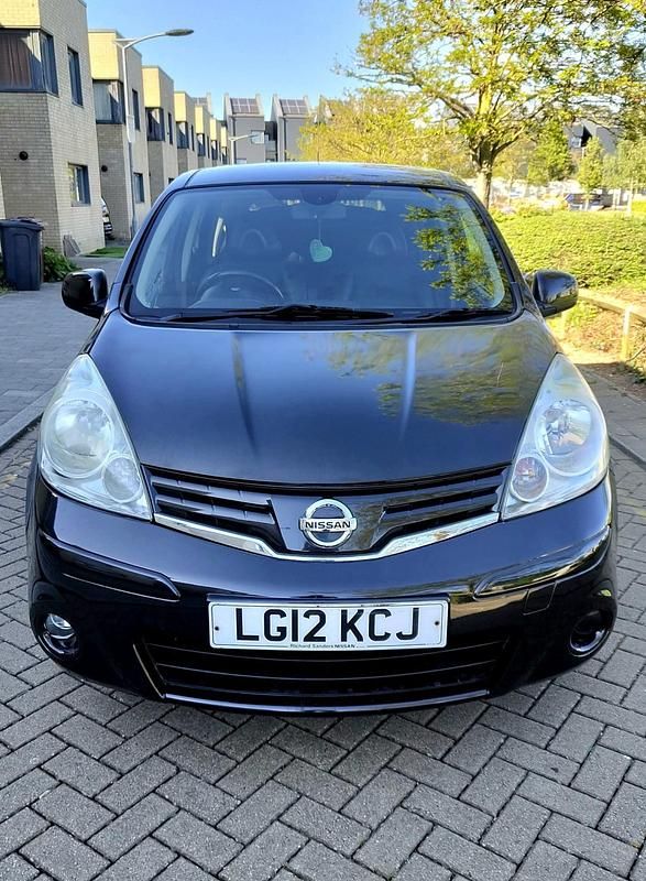 Begagnad Nissan Note N-TEC 110 HK (80 kW) 2012 Svart Halvkombi
