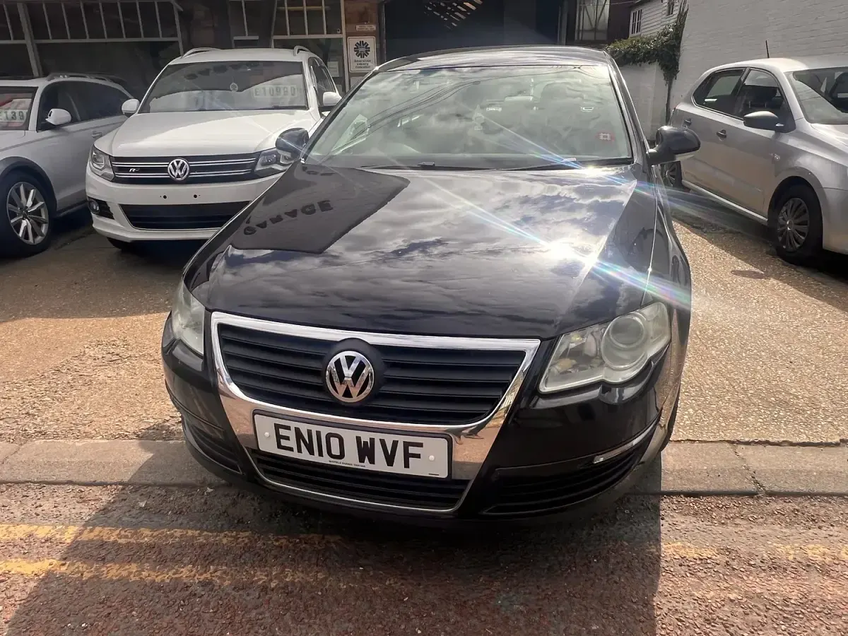 Used VW Passat Highline 110 HP (80 kW) 2010 Black Sedan