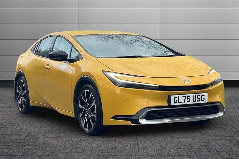 New Toyota Prius 223 HP (164 kW) 2025 Mustard Hatchback