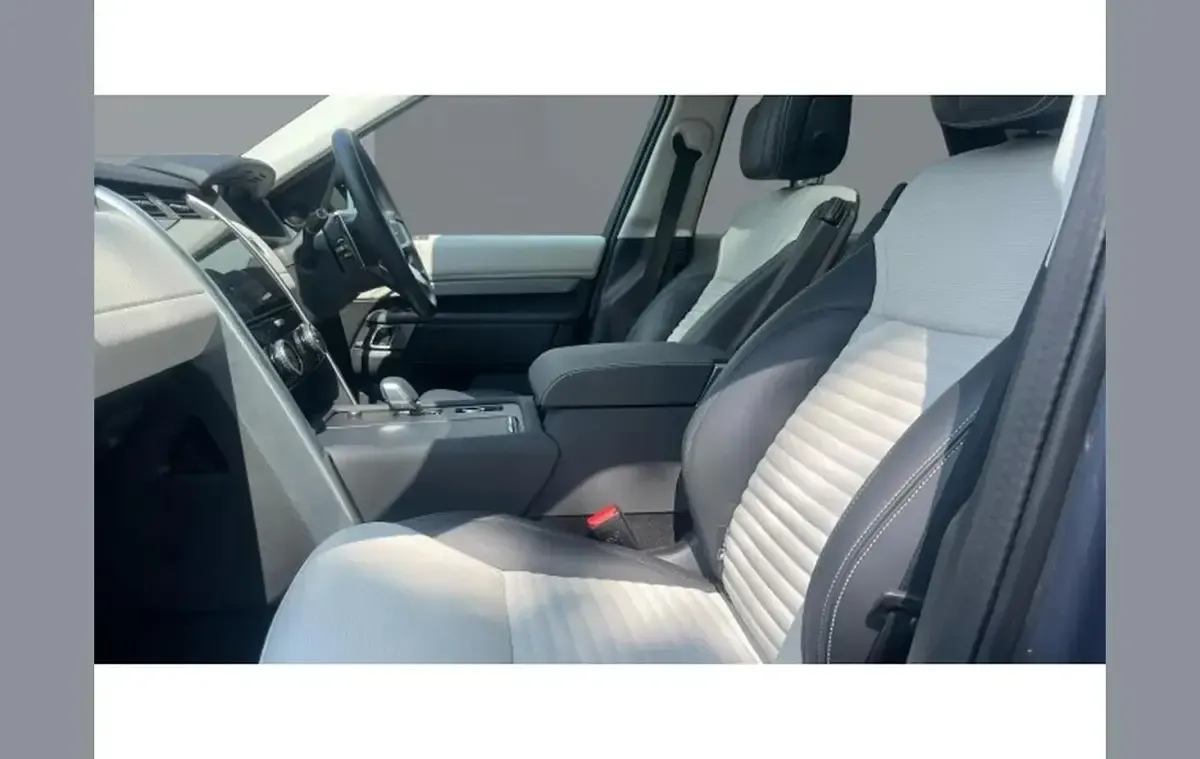 Used Land Rover Discovery HSE Dynamic 344 HP (253 kW) 2025 Blue SUV