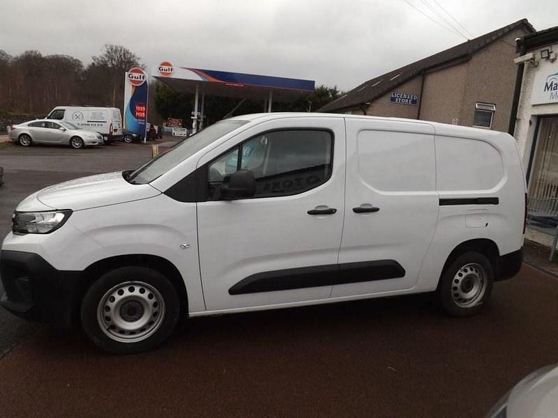 Used Peugeot Partner S 2024 White MPV