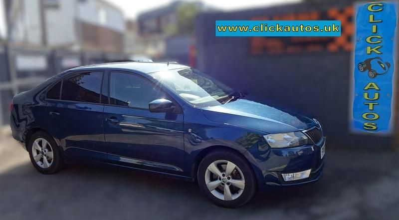 Blue Used 2013 Skoda Rapid SE Hatchback | £2,395 (Fair price) - Image 1/4