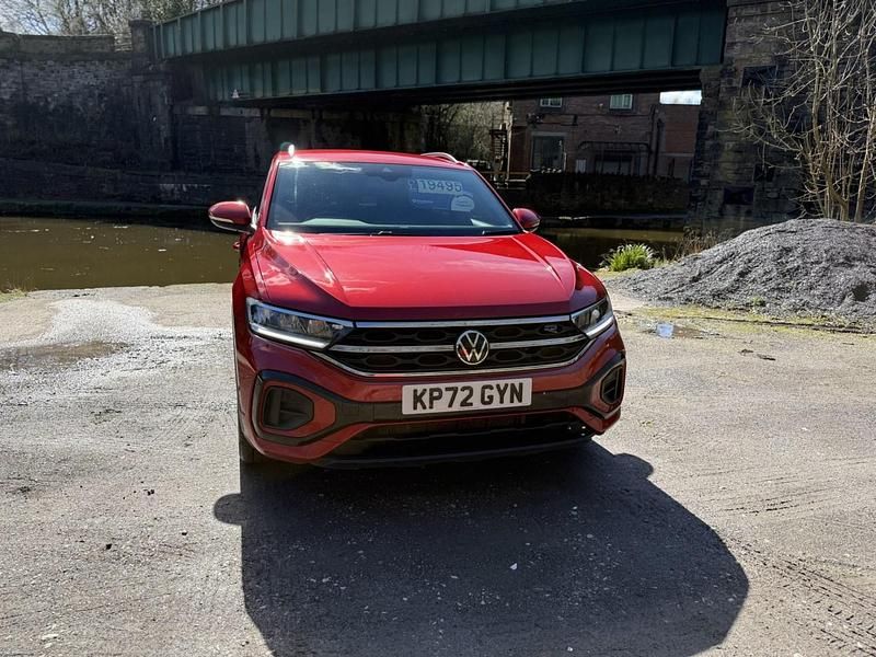 Used VW T-Roc R-line 150 HP (110 kW) 2022 Red SUV