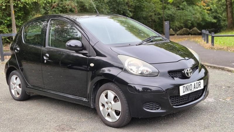 Black Used 2010 Toyota Aygo Hatchback | £1,890 (Good price) - Image 1/4