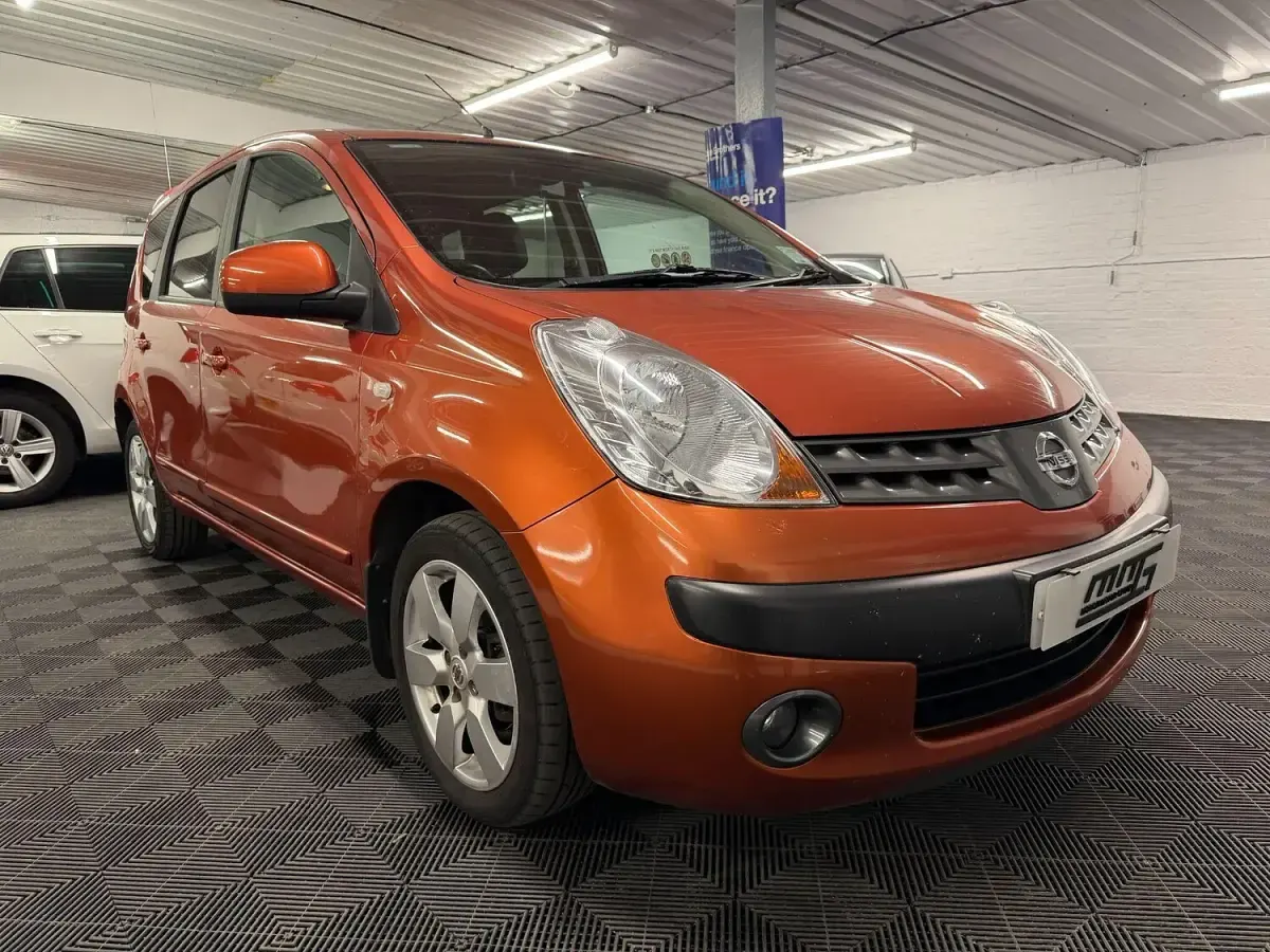 Used Nissan Note 110 HP (80 kW) 2006 Orange Hatchback