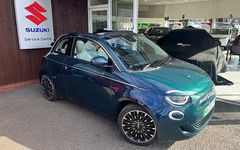 Used Fiat 500e La Prima 86 kW (118 HP) 2023 Cabriolet