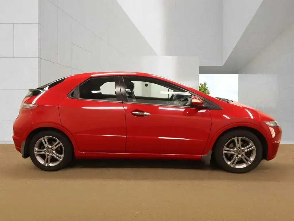 Used Honda Civic SI 98 HP (72 kW) 2011 Red Hatchback