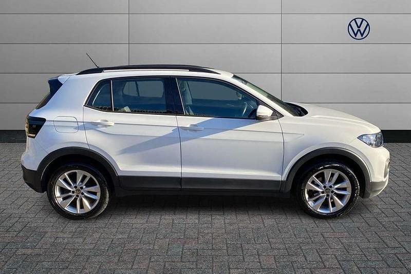 Used VW T-Cross SE 95 HP (69 kW) 2022 White SUV