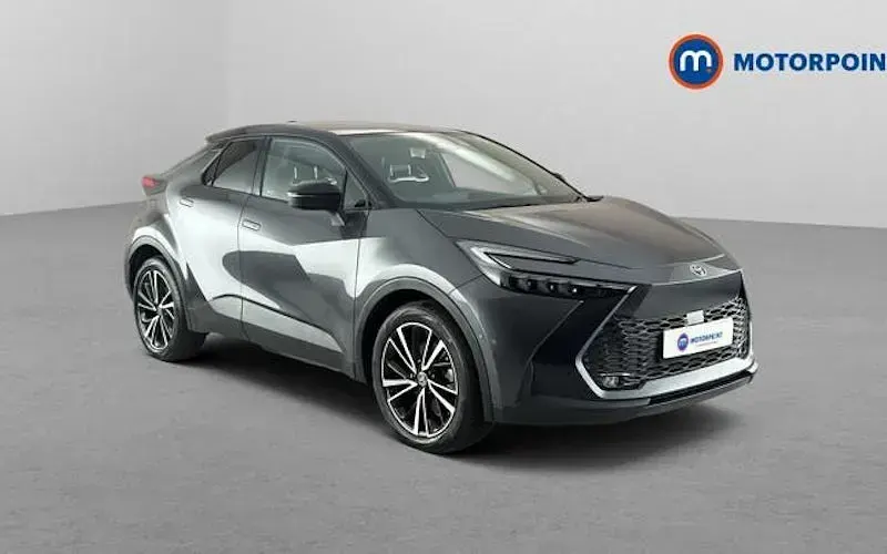 Used Toyota C-HR 223 HP (164 kW) 2026 SUV