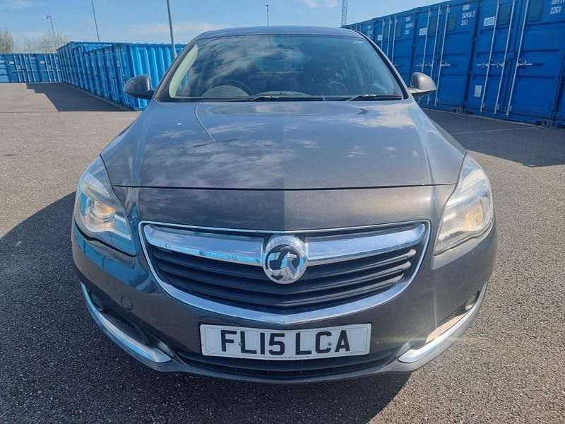 Second-hand Vauxhall Insignia SRi 163 CP (119 kW) 2015 Gri Hatchback