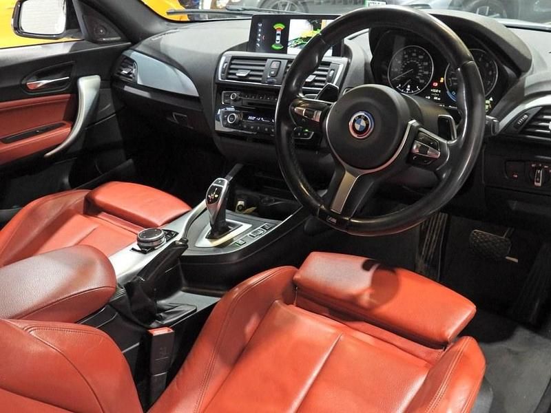 Used BMW M235 Comfort Edition 326 HP (239 kW) 2015 White Coupe