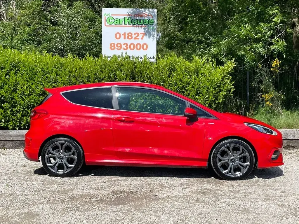 Used Ford Fiesta ST-Line 101 HP (74 kW) 2019 Red Hatchback