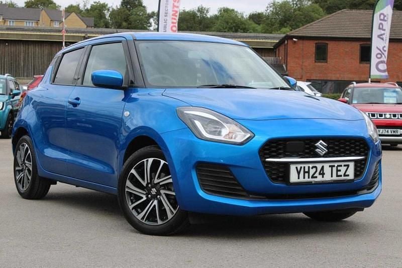 Used 2024 Suzuki Swift SZ-L Hatchback | £13,599 (Fair price) - Image 1/4
