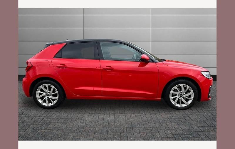 Used Audi A1 Sport 110 HP (80 kW) 2023 Red SUV
