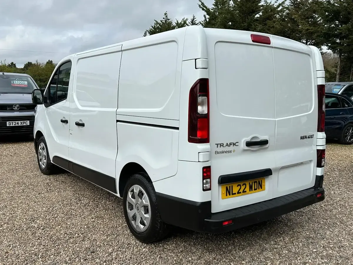 Used Renault Trafic Business 2022 White MPV
