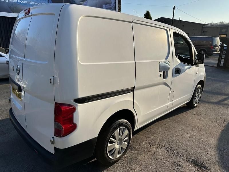 Used Nissan NV200 Acenta 2017 White MPV
