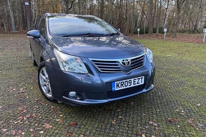 Blue Used 2009 Toyota Avensis Estate | £4,790 (Fair price) - Image 1/1